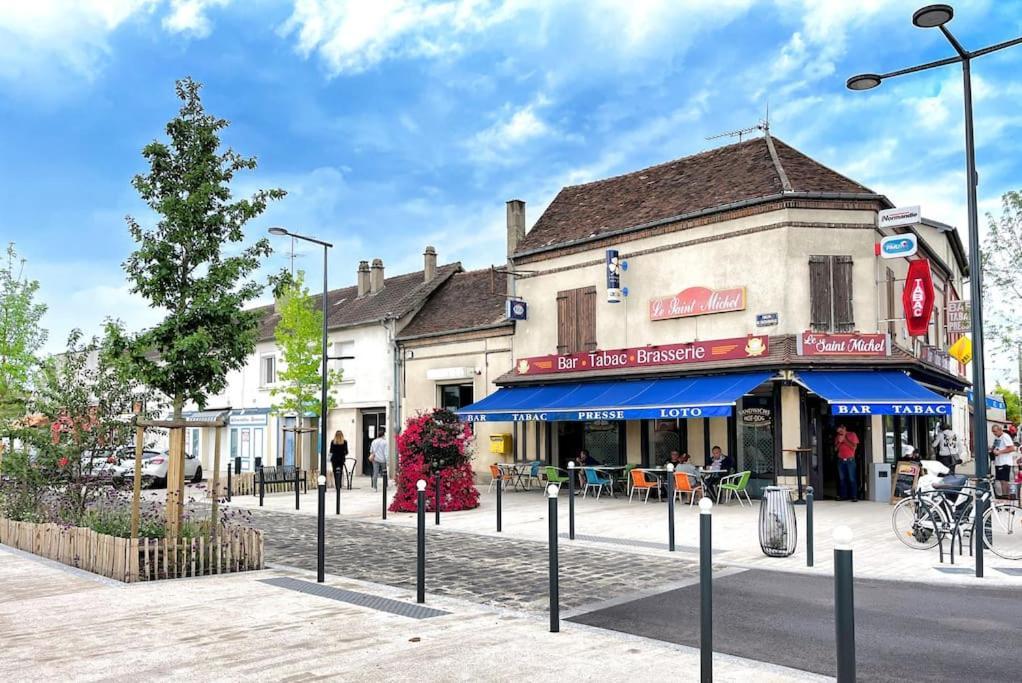 Magnifique Studio De Charme Évreux Exterior foto